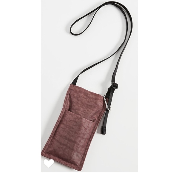 BAGGU phone sling nylon crossbody bag in peppercorn (raisin, brown) NWT - Picture 1 of 11